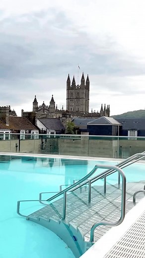 5 Places To Visit In Bath By anya.g.rowe (IG): 📍 Take a swim at the spa Thermae Bath Spa 📍 Take a river cruise 📍 Enjoy the historical museum, The Roman Baths 📍 See the rooftops of Bath from Bath Abbey 📍 Have a walk at the Prior Park National Trust 📌 Save for your travels ➡️ Follow us for everything Cotswolds Come and see the Cotswolds this year and visit our website for help: www.visitthecotswolds.uk . . . #visitthecotswolds #visitbath #somerset #bathcity #theromanbaths #priorpark #bathabb
