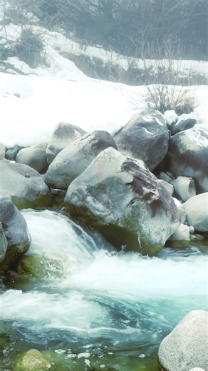 Winter Waterfall in Mist 🌫️❄️ | Peaceful Nature Escape