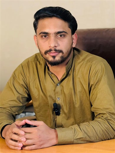 📱 Social Media Basics 101! Learn the essentials of social media and how to use it effectively for business, branding, and personal growth. 💡 Start today and level up your online game! #SocialMediaTips #DigitalMarketing #SocialMediaBasics #LearnWithUs #OnlineGrowth #MarketingTips #SocialMediaForBeginners #ContentCreation #DigitalSkills #LevelUp