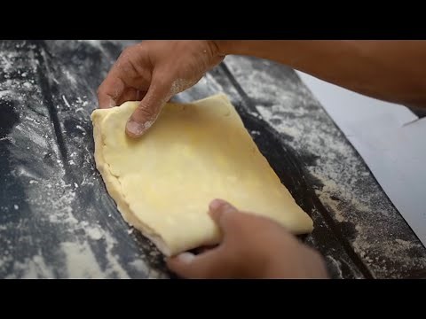 Easy and quick homemade puff pastry in 30 minutes, can you believe it?