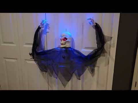 Spirit Halloween Gemmy 2007 Floating Red Eyed Ghoul