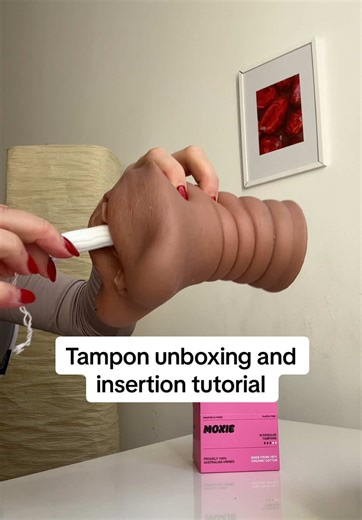 How to insert a tampon 🩸ALWAYS READ THE LABEL AND FOLLOW THE DIRECTIONS FOR USE. #tampon #periodtips #period #moxie