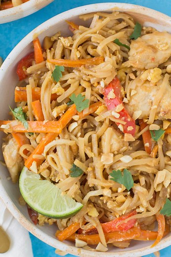 Healthy Chicken Pad Thai