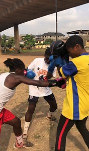 🥊✨🙏🐚 Boxing 2 in 1 street female boxers trying the tripartide sparring session #boxing #fbreels #feed #fypchallenge #SportsNews #sport #boxingtraining #ufc | Absolute Boxing Entertainment