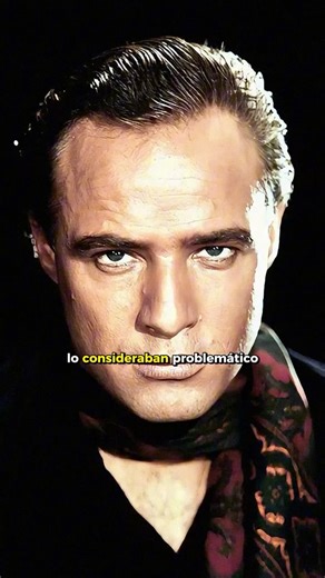 263K views · 10K reactions | ¿Sabías que Marlon Brando tuvo que aceptar tres condiciones casi humillantes para que lo dejaran participar en El Padrino? #marlonbrando #ElPadrino #thegodfather #actor #cine #hollywood #movies | Redd Lars | Facebook