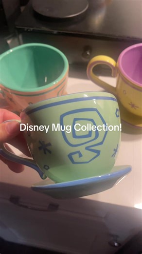 #disney #disneycollection #disneyland #alice #aliceinwonderland 🍵 | Disneyland