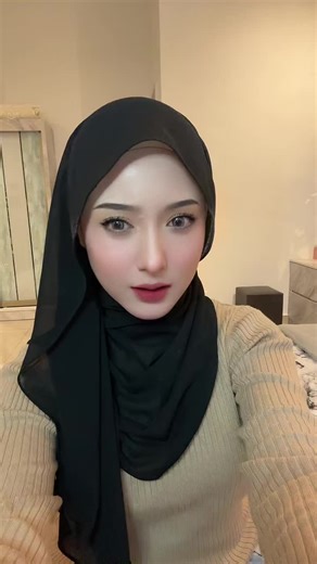 Nisa Ai Tayang Body Bulat Dengan Tudung