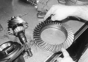 Rebuild An 8-Inch Differential