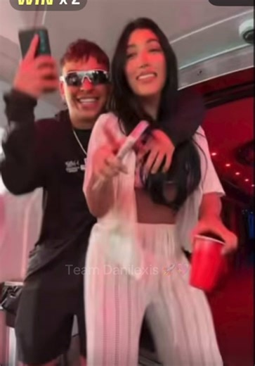 Jlexis y Dani Barranco: Momentos Cómicos en Vivo