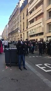 454K views · 837 reactions | Regarder moi ça toujours rassembler les sénégalais dans le mensonge pourquoi pas envoyer l’argent directement dans leurs comptes si vous voulez vraiment aider #theatre EN FRÀNCE TOUS LES SÉNÉGALAIS ONT DES COMPTES BANCAIRES OU POSTAUX. | 1 Million March for Senegal | Facebook