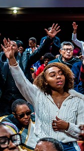 🚨 Discernment vs. judgment. Do you know the difference? 🚨 One of the greatest gifts from God is discernment — the ability to sense and perceive through the Holy Spirit. But here’s where many get stuck: Discernment is not the same as judgment. Judgment happens when we make final decisions about things still in transition. Maybe you’ve misjudged someone based on their past or assumed your struggle meant God wasn’t working. But God is still moving! That’s why scripture reminds us: “Judge nothing 