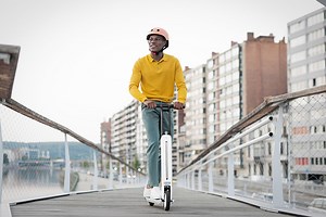 This electric scooter is a cheap way to get around the city, and we have it cheaper than on Amazon