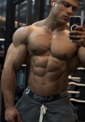 Body Check: Build Big Pecs and Muscles for Men