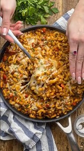 🧀 Cheesy Beef Goulash Skillet 🍝🍅✨ #avasdailydishes #recipe #easyrecipe #food