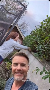 Who else lives foraging for foliage to use in their floral arrangements? Our next beginners course is starting soon. Send me an email for more detail. Info@kaysflowerschool.com | Kays Flower School