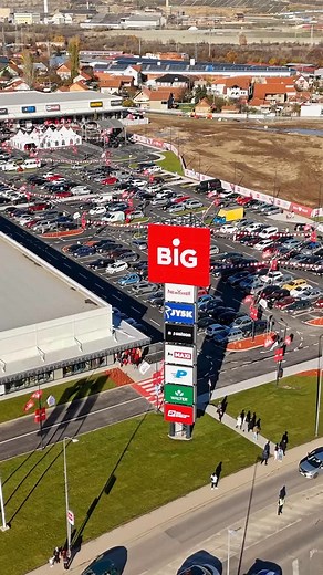 Prvi dan otvaranja BIG Bor centra protekao je uz odličnu atmosferu i veliki broj posetilaca koji su zajedno sa nama obeležili početak nove šoping destinacije u gradu. Drago nam je što ste bili deo ovog važnog trenutka.🤗 Od bogate ponude brendova i prijatnih mesta za odmor, do sadržaja za celu porodicu. BIG Bor je postao novo mesto susreta, šopinga i druženja. Hvala svima koji su došli i podržali otvaranje našeg centra! ♥️ | BIG Bor
