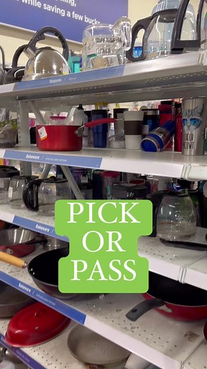 It’s a toughie! Would you pick an incomplete Pyrex Percolator? #vintagehunter | Part-Time Pickers