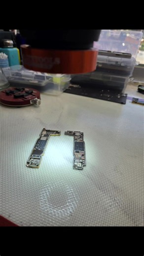 iPhone 13 No Power Fix: CPU Reballing & LCD Check