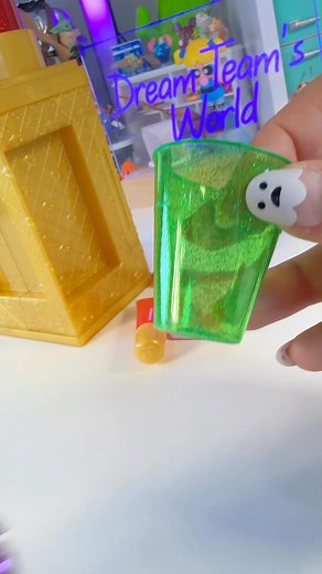 Rainbow High Makeup Surprise #asmr #rainbowhigh #makeup #slime | Dream Team’s World