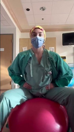 How to use a birthing ball from a Labour & Delivery Nurse 🤰🤱 Keep in mind this is not all you can