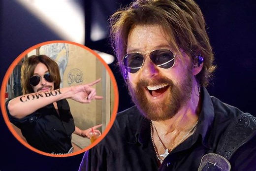 Here’s What Ronnie Dunn Thought of Kacey Musgraves’ Epic Dress-Up Prank [Watch]