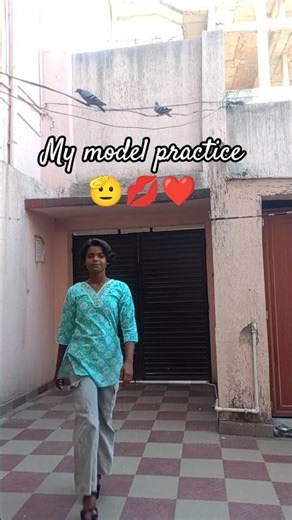 How to be model #supermodel #catwalktour #fashionvlog #model #fashion #catwalk #fashioninfluencer