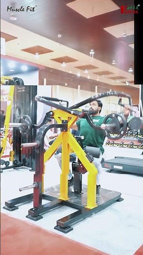 Feel the burn.. Build the back. 🔥Our Circular Lat Pull-Down Machine