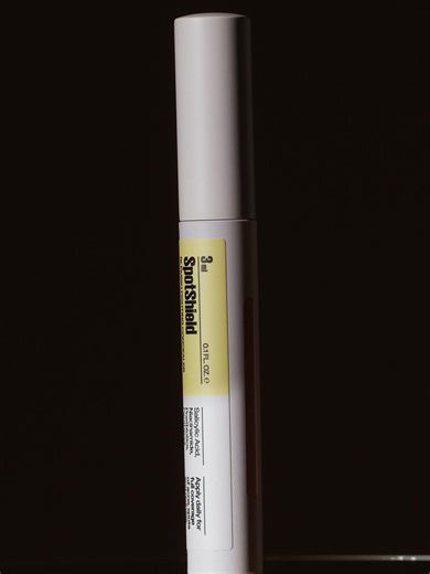 Coverage without compromise. Try the concealer that targets acne.