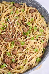 The Kind of Easy Mongolian Ground Beef Noodles for Beginners a Family Will Love