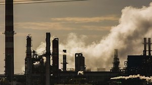 Free Oil Videos: 4K & HD | No Watermark | Download Now