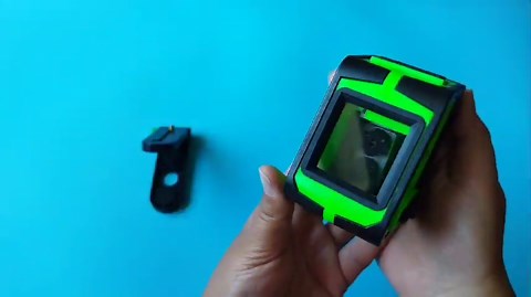 Green Beam Laser Level, Cross Line Laser with Dual Laser Module, 50ft Self-Leveling Vertical and Horizontal Line Selectable with 360° Magnetic Base, Battery Included (MQT-2)