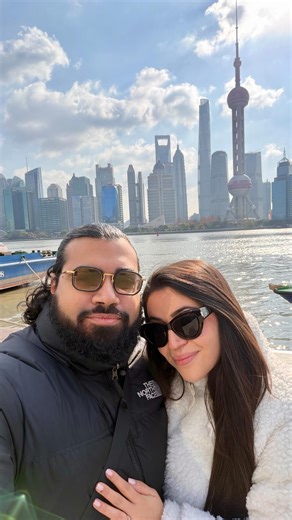 Laura et Soufiane | Conseils voyage ✈️ on Instagram: "10 choses à savoir absolument avant de s’envoler vers la Chine 🇨🇳 Que prévoir, comment réserver en amont, quoi télécharger et paramétrer ? Je te dis TOUT ce que j’aurais aimé trouver en condensé ! Si tu as d’autres questions pour la préparation de ton voyage en Chine, je te laisse me les poser dans les commentaires 👇 #chine #voyage #voyager #voyageenchine #conseilvoyage"