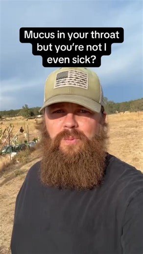 If you’re dealing with that thick sticky mucus in the back of your throat that won’t clear no matter what. That gets worse after you eat or talk and you’re not even sick… It’s not allergies or your sinuses, it’s actually a gut problem. Here’s what nobody tells you: When your digestion is OFF. Your body generates “internal phlegm”. Thick protective mucus your immune system creates as a defense mechanism for your irritated gut. Cough drops, allergy pills, nasal sprays, PPIs. They’re treating the s