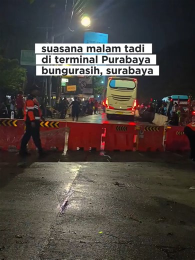 #surabaya24jam #sidoarjo24jam #mudiklebaran #terminalpurabaya #ayonaikbus @infodarjo @info_surabaya @sorot.sidoarjo @suarasurabayamedia @pojokbungur @ghostshonk @aanfauzy_ @penikmatkursi.bis