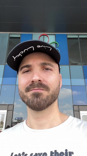 352K views · 10K reactions | YA SE ARMÓ! Plaza Fiesta Anáhuac te visité! Jajaja Muy agradecido con Alan y Rocio, les regale audifonos nuevos pero pues como me reconocieron, fué un video diferente! Gracias a los que me pidieron que venga aqui! | El Guefe | Facebook