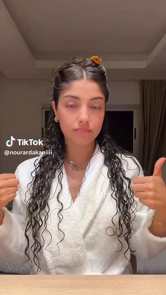 Curly Hair Routine for Naturally Curly Hair Girls