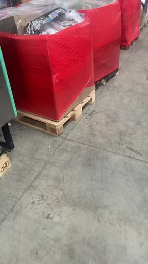 #склад #чехія #закупи #базар #розпаковка #українцівчехії #україна #біженцізукраїни #рек