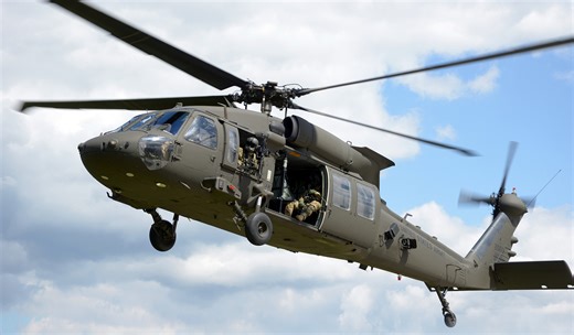 Raytheon Flies Black Hawk Chopper With New AI ‘Eye’ in Zero-Light Test