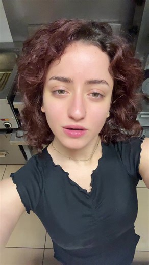 Video's van ☆ر (@rayvvau) met Englishman In New York - Sting