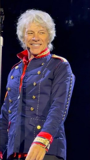 Bon Jovi performing “Livin’ on a Prayer” live during the Forever Tour