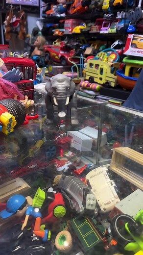 Unique Desing Walking Elephant Toy With Music 🐘#animal #elephant #elephantplush #elephantcuddlytoy #elephanttoyenthusiast #elephanttoyaddict#foryourpage #trendin #music #viralvideo