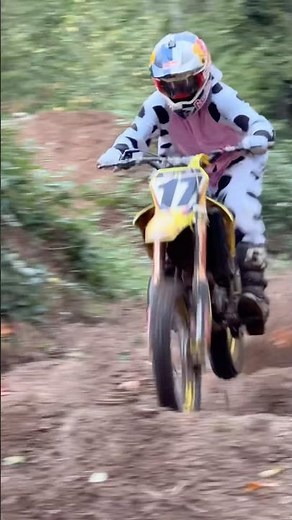 Full Gas on a Custom Suzuki RM85 Supermini