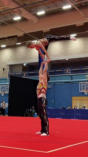 Incredible Gymnastics Duo Acrobatics Performance