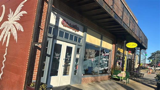 Waterfront dining, ice cream shop, butcher are what's new in Anderson restaurants