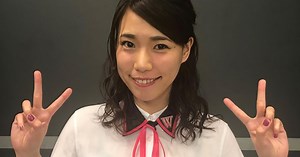 “一番美人”な芸人・紺野ぶるまが妊娠9カ月　腰に手を当てた笑顔のマタフォトで「お腹に命が芽吹きまして」（1/2） | ねとらぼ