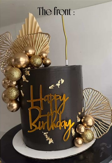 Écrivez moi sur Instagram pour passer commande @maison.vaniila #layercake #cupcakelyon #bentobox #bentocake #patissier