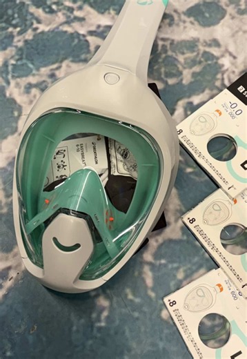 Breathing underwater just got a whole lot easier with the Decathlon Easybreath mask. No more foggy goggles or swallowing salt water! #decathlon #decathlonegypt #decathloneg