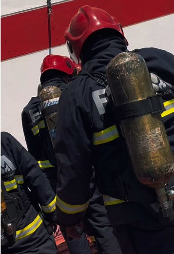 Ready to take your fire safety skills to the next level? Today’s Compartment Fire Behavior Training (CFBT) at FERA Training Center was a success and we want YOU to be part of the next session! Thank you to all the amazing participants who joined today’s course. Your dedication proves how important it is to understand fire behavior and effective response strategies. Train with the best. Act when it matters. 📞 6012 273 0893 ✉️ training@fera.com.my 🌐 www.fera.com.my #FERATrainingCenter #CFBT #Fir