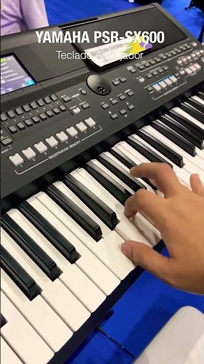 YAMAHA PSR-SX600 - Quick Demo of Piano Sound #yamahapsrsx600 #keyboard #yamaha