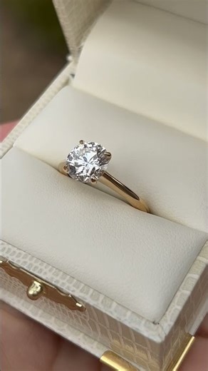 Simple solitaire with 2ct Ideal cut round